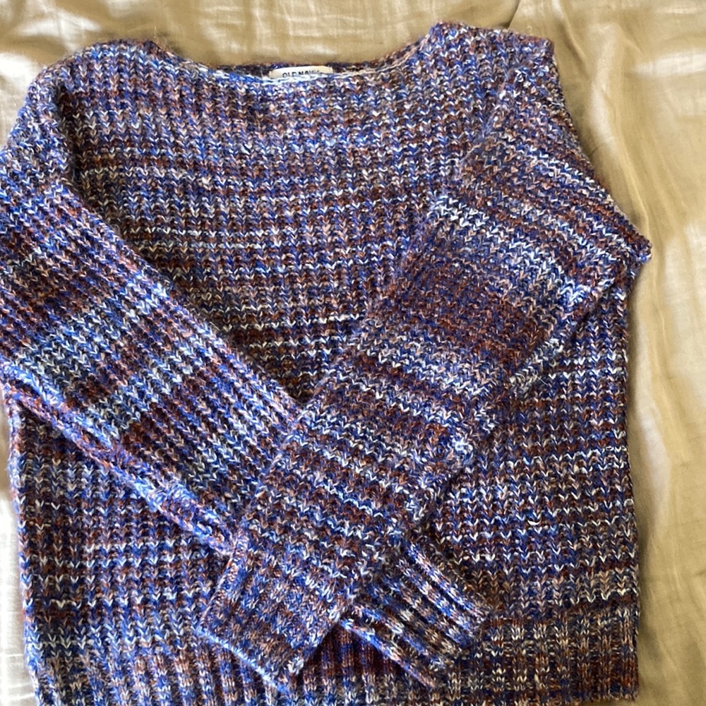 old navy sweater